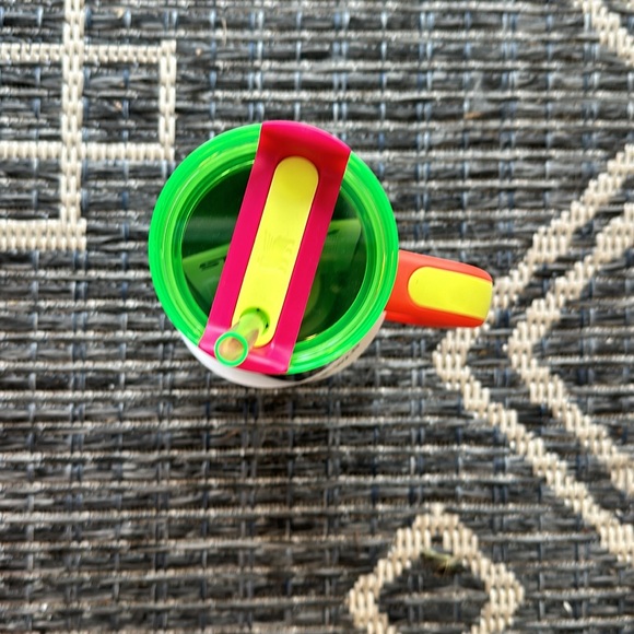 Neon summer Stanley - Picture 2 of 3